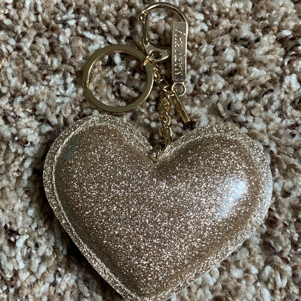NEW Mary Kay Heart Keychain!